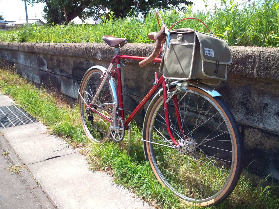 自転車のフロントバックをオーダーメード発注【浅草・犬印鞄店】: とりBLOG